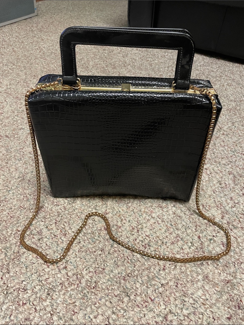 Vintage Croc-Emboss leather-handle top hard body square Bag with Gold Chain